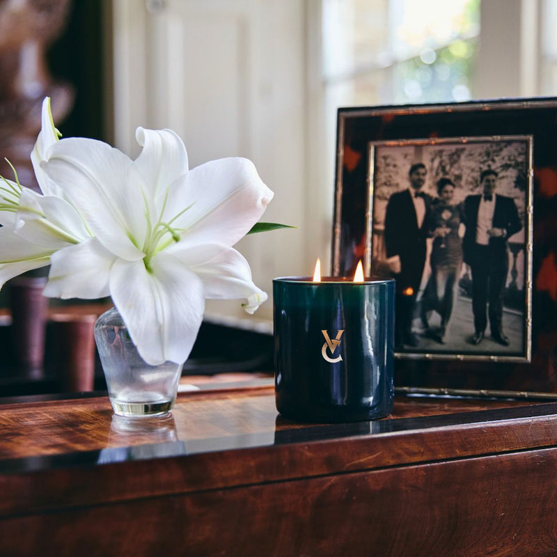 Casablanca | White Lily Scented Luxury Candle